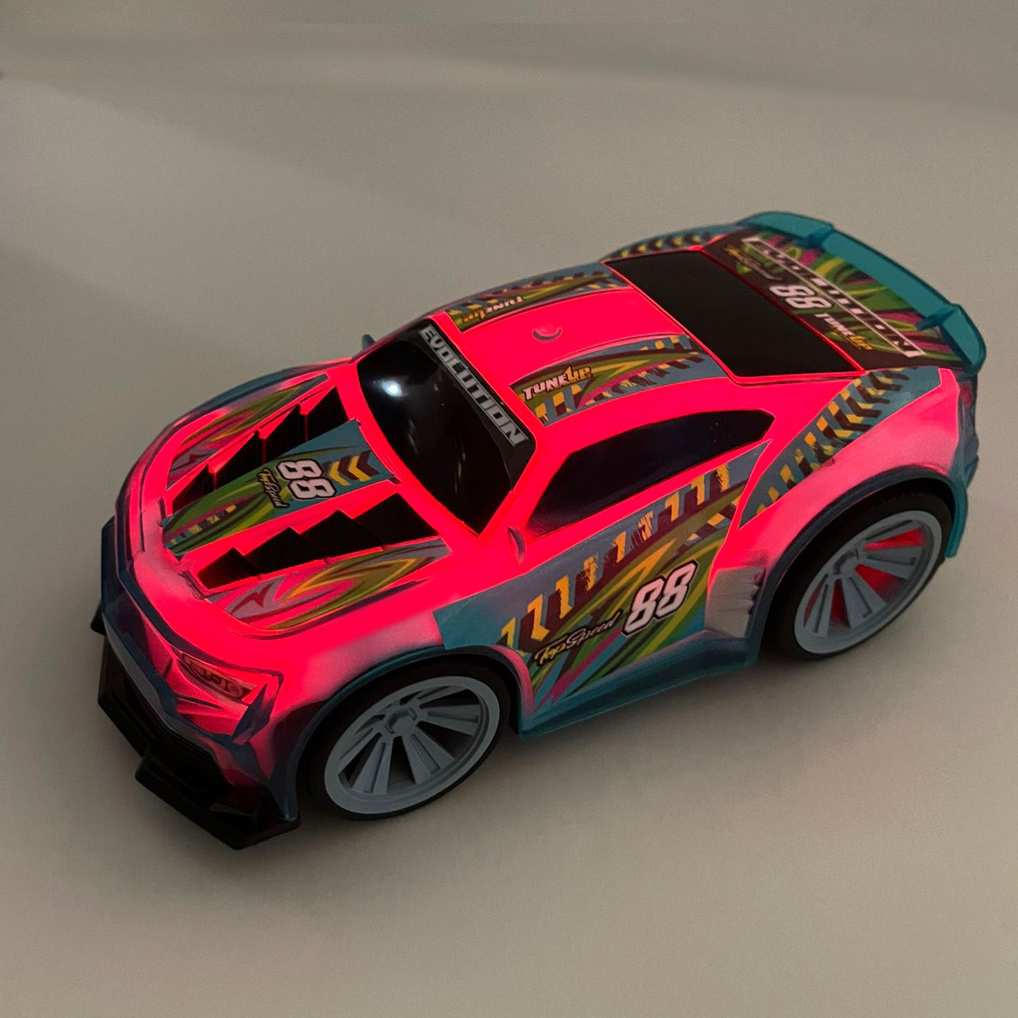 1:24 Light & Sound Pull Back Evolution Racer( Green Version )