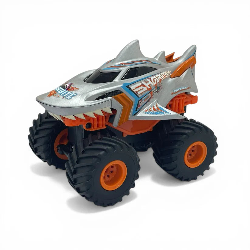 1:32 RC Sharkbite