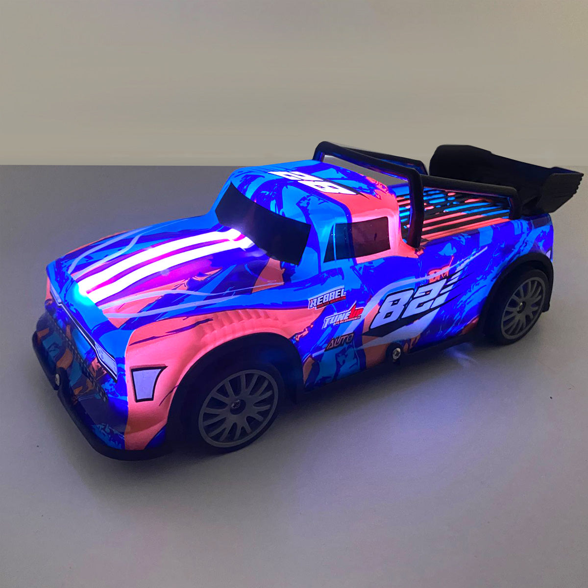1:24 RC 82 Racer